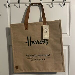 Harrods reusable shopping bag.